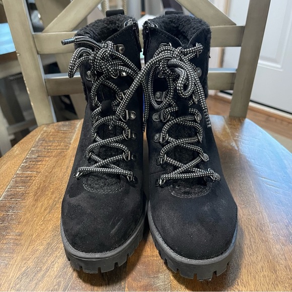 MADDEN GIRL Hayess Black Faux Fur Hiker Booties Size 6M - Picture 6 of 15